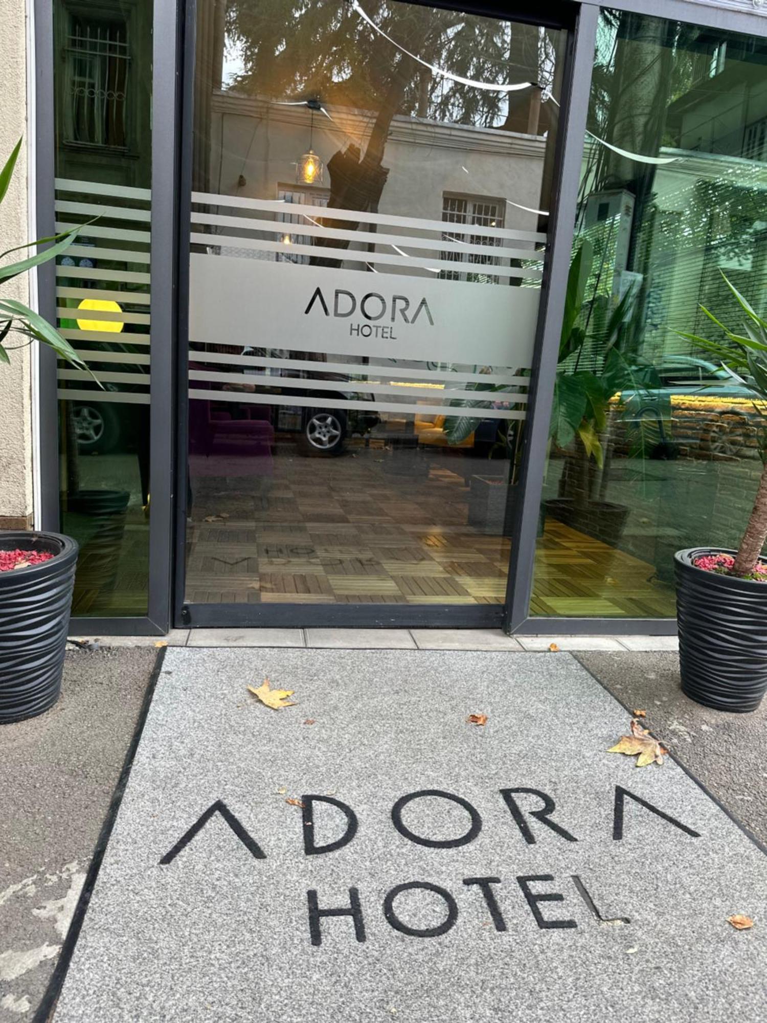 Hotel Adora Tbilisi Esterno foto